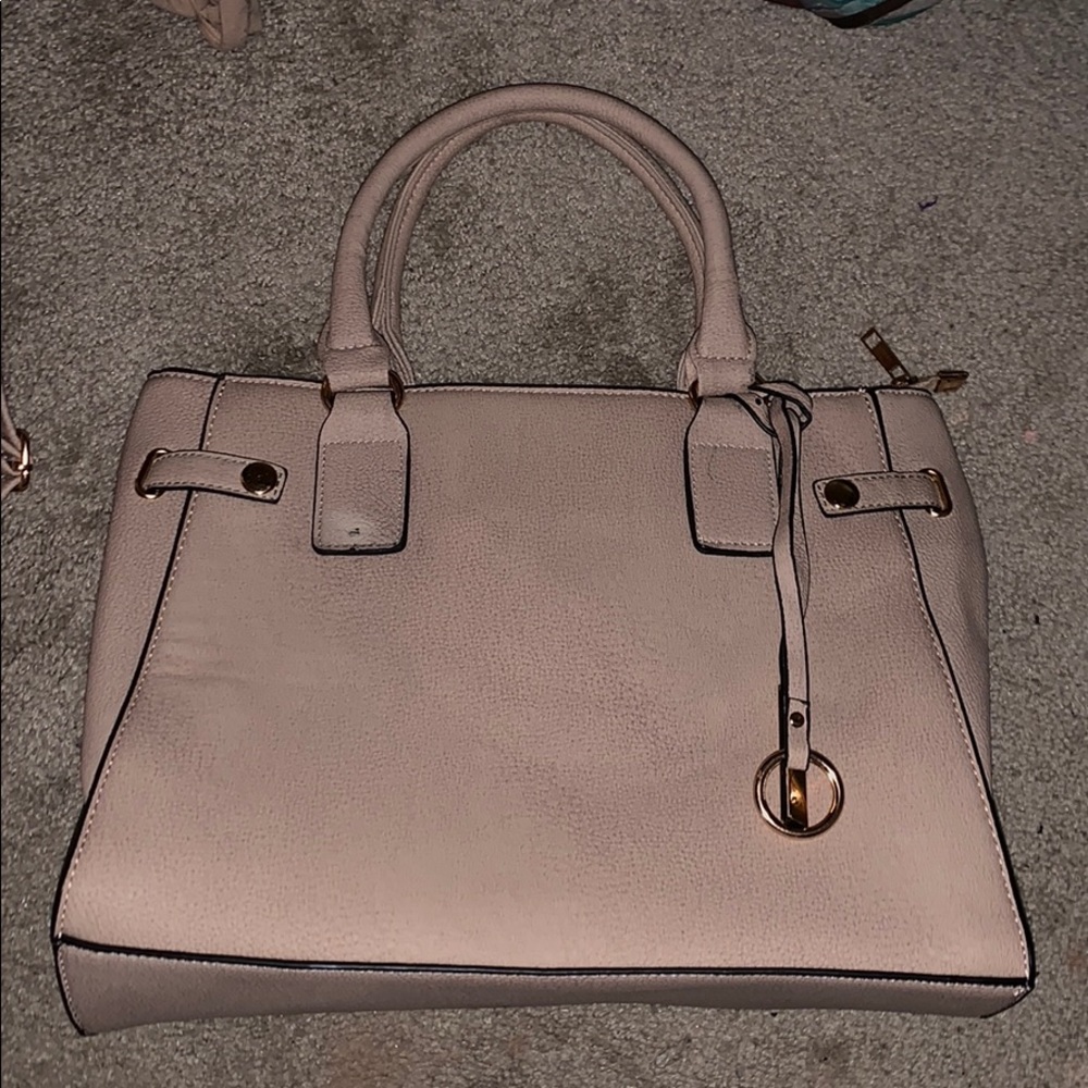 Women’s handbag